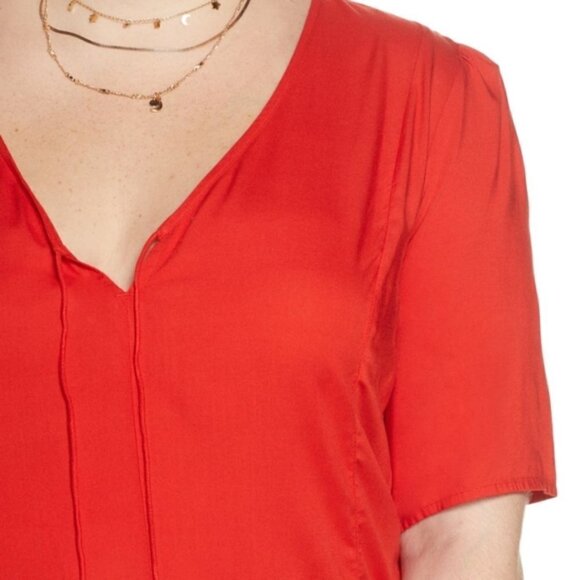 BP X Claudia Sulewski Tie Neck Red Polish Top XL - Picture 4 of 10